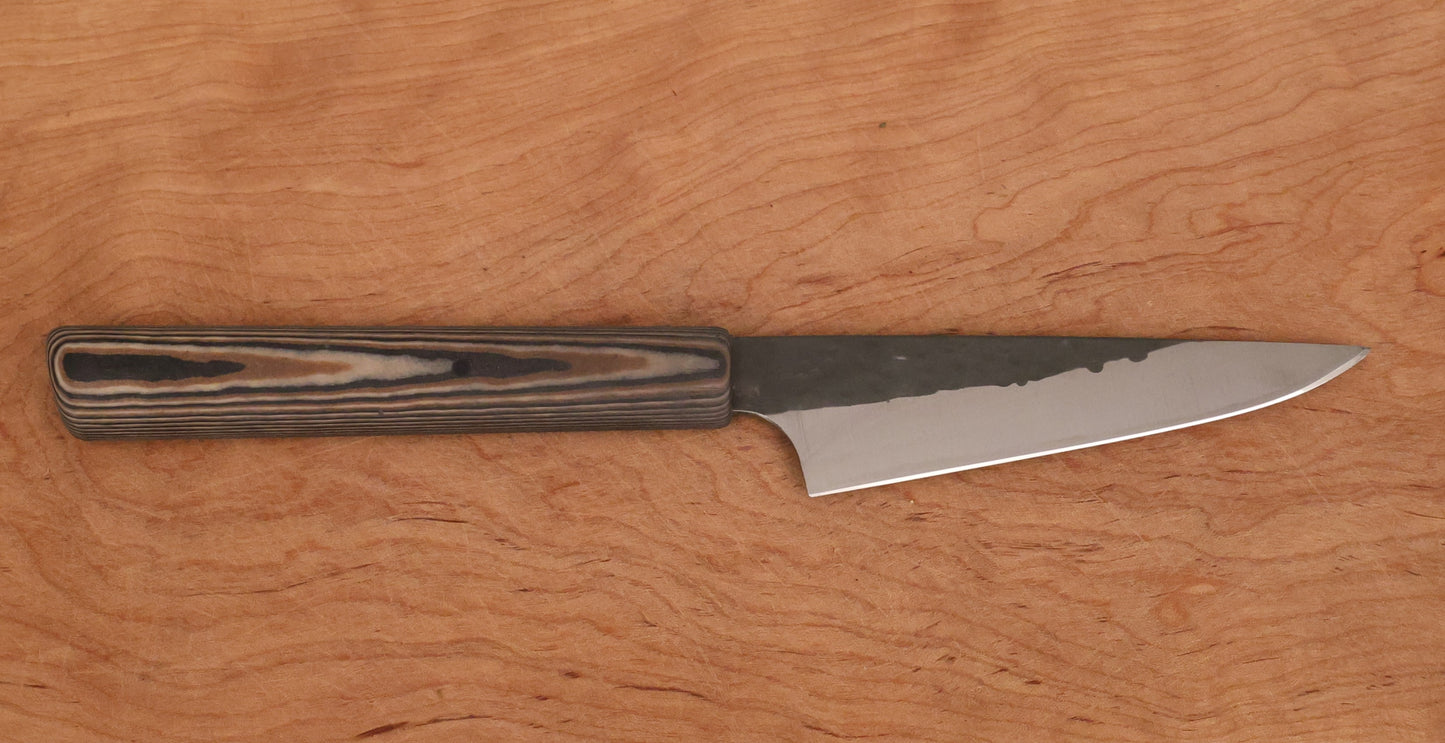 Small kitchen utility knife or Petty